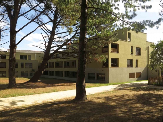 http://www.faces-architectes.net/files/gimgs/th-45_LIMG_2358.jpg